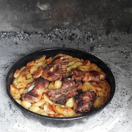 Latica * Split