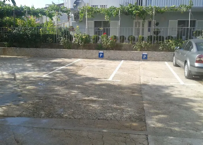 Latica * سبليت
